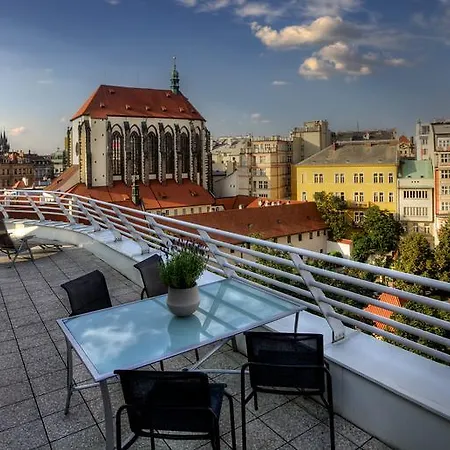 Franciscan Garden Apartment Prague